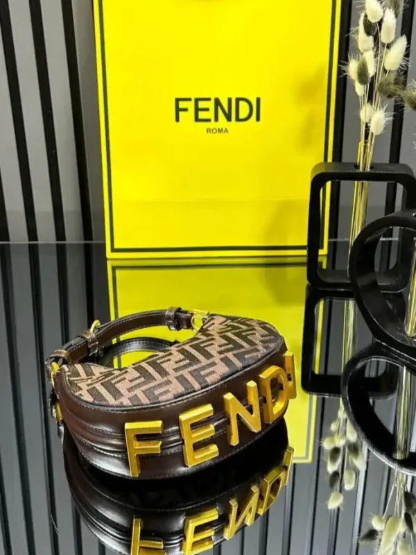 İthal Fendi Kadın El Çantası